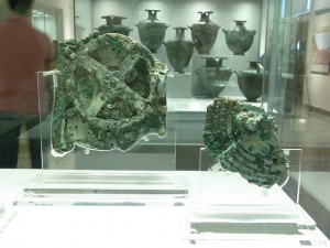 antikythera-mechanism-2