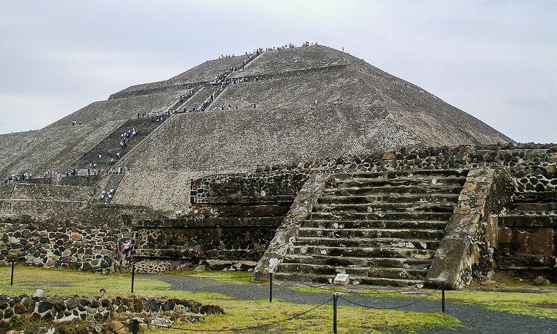 pyramid_of_the_sun